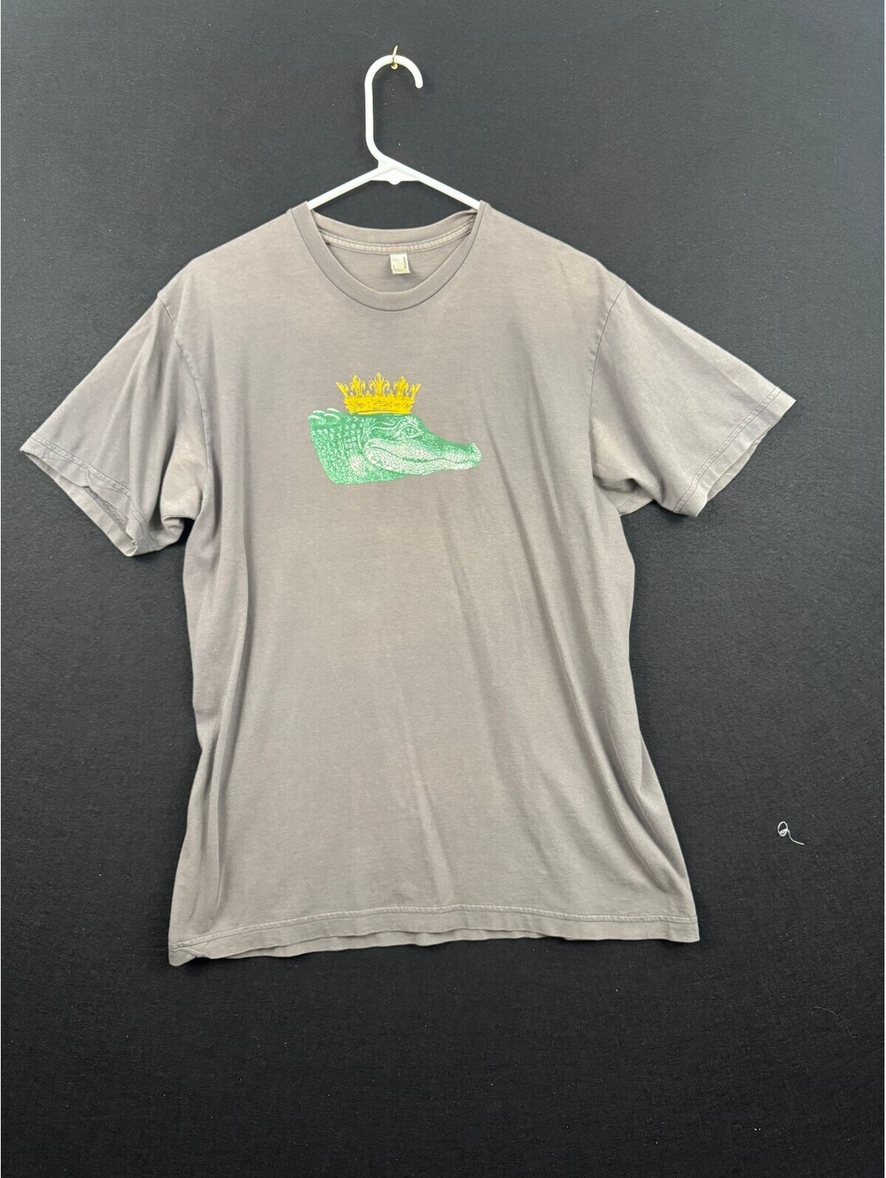 American Apparel Gray T-Shirt with Green Crocodile and Yellow Crown Graphic, Men